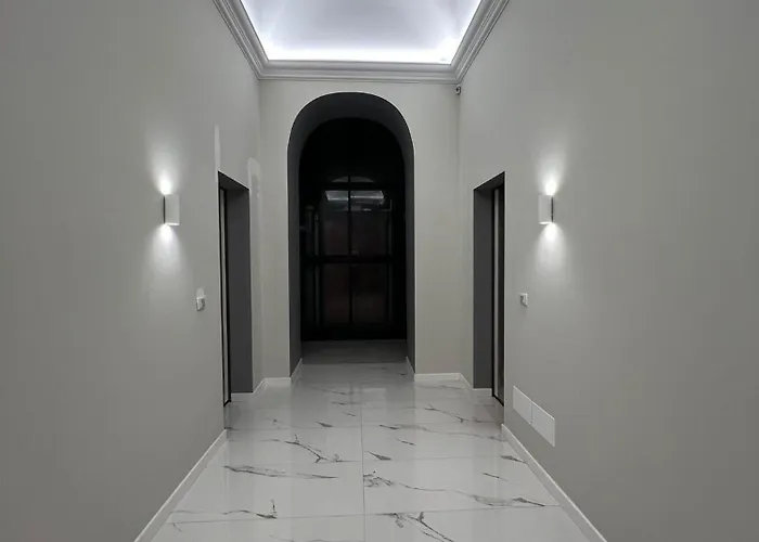 Apartment Elegant Historic In The Heart Of